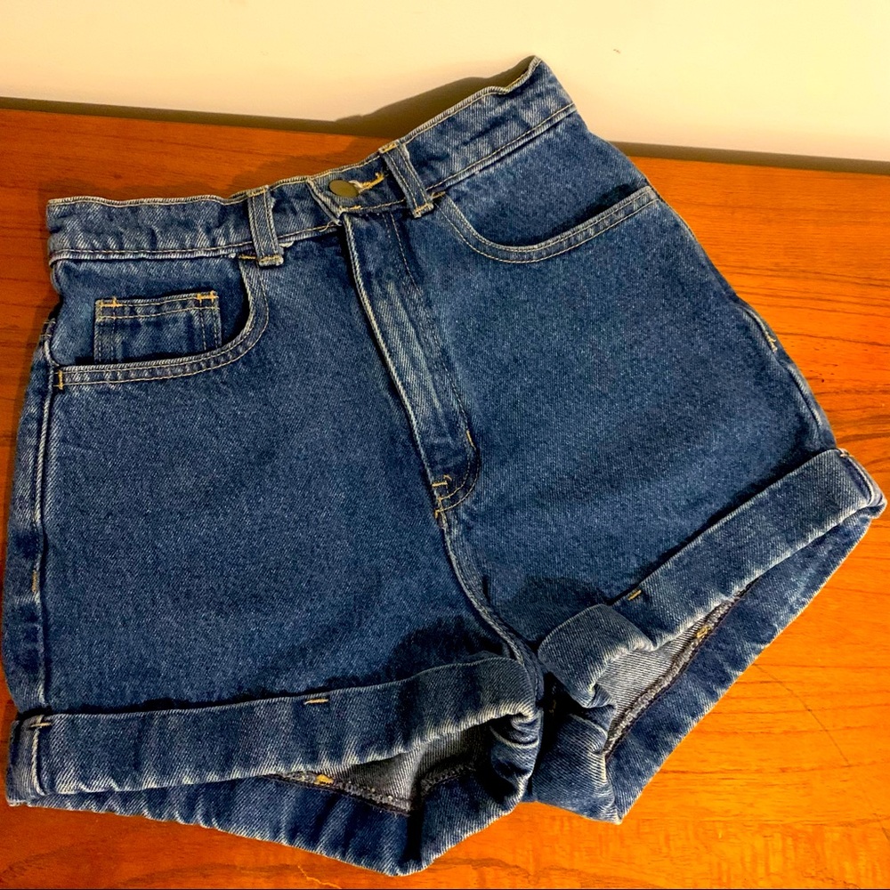 American Apparel denim shorts sz 26